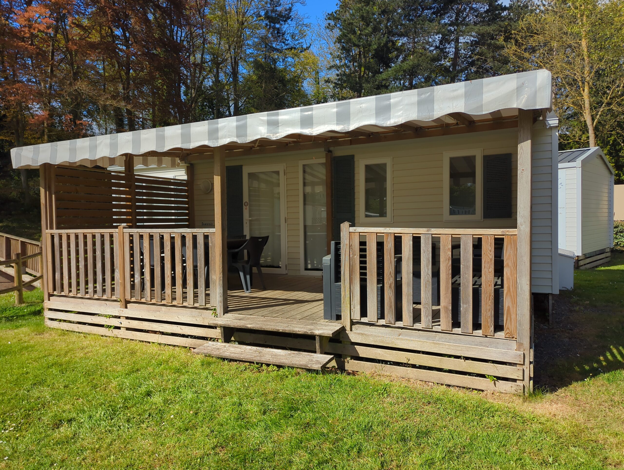 Mobil-home PREMIUM avec terrasse couverte